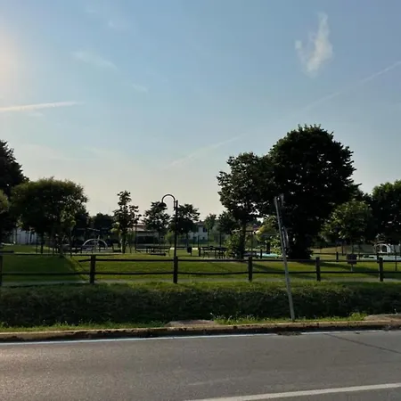 Agata - 250 M Dal Di Garda - Appartement *